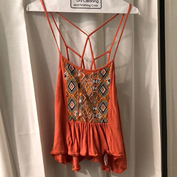 URBAN OUTFITTERS TANK🧡 - Picture 1 of 4
